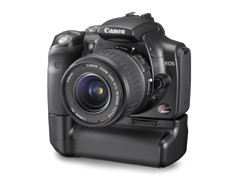 EOS Kiss Digitalブラック(EF-S18-55mm F3.5-5.6 USMおよびバッテリーグリップBG-E1装着時)