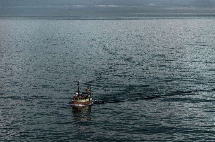 港湾や沿岸の警備や事故の監視イメージです