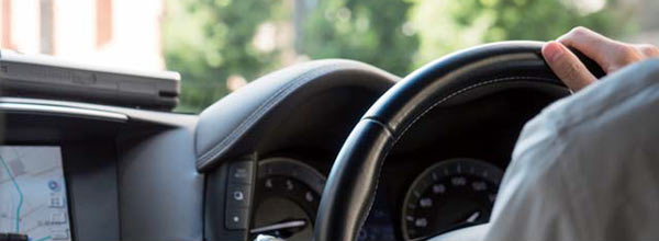 アサヒ飲料株式会社社様　車両の中のイメージ