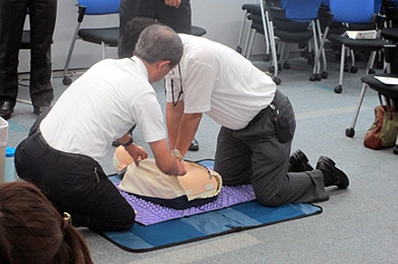 半年に1回の蘇生講習会