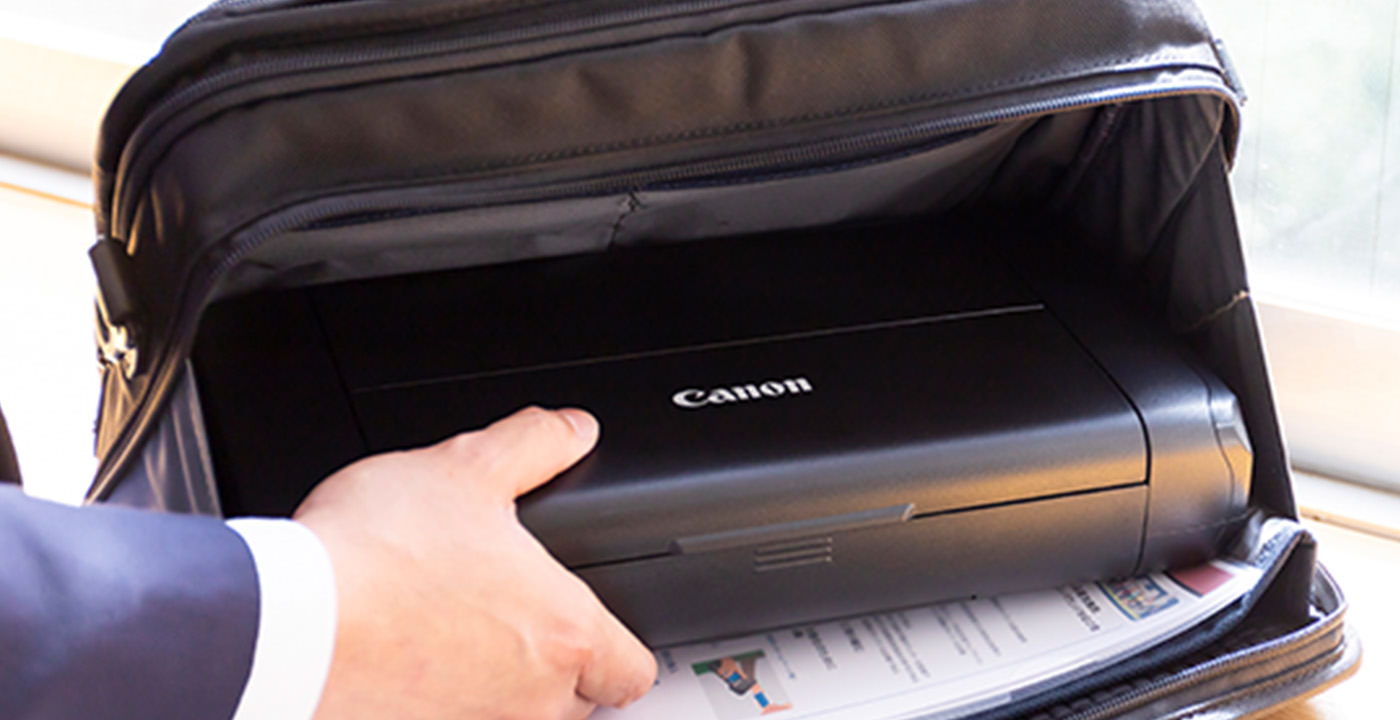 軽量&コンパクトのモバイルモデル。スマートデバイスとも好相性。